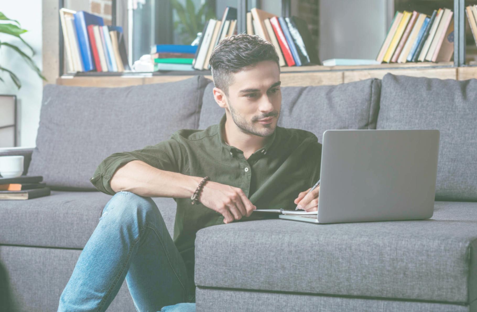 Vzdělávací prostředí pro finanční technologie